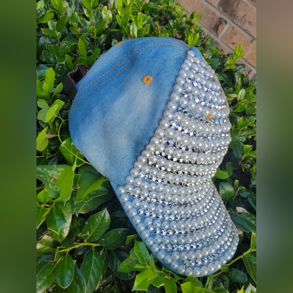 Stylish Blue Denim Cap with Rhinestones - Picture 1 of 6